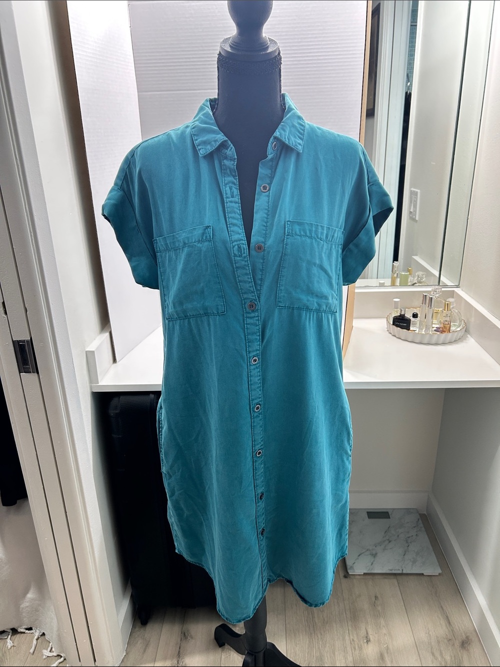 Velvet Heart Teal Button-Front Mini Dress Size Small